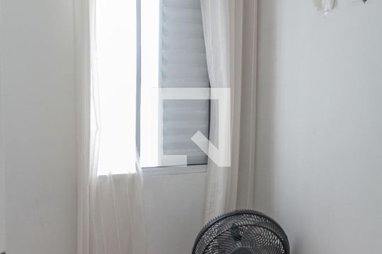 Quarto 1 de apartamento à venda com 2 quartos, 35m² em Vila Esperança, São Paulo