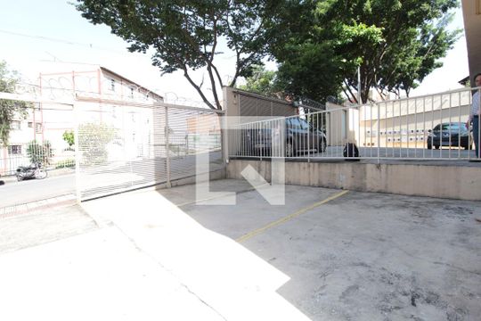 Garagem de apartamento para alugar com 2 quartos, 55m² em Manacás, Belo Horizonte