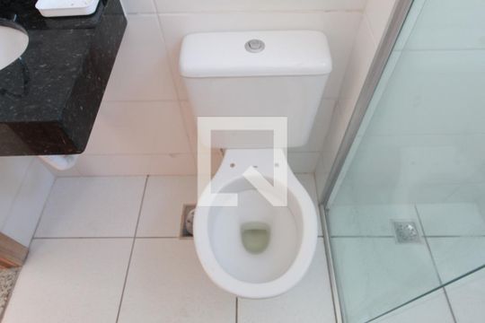 Banheiro Social de apartamento para alugar com 2 quartos, 55m² em Manacás, Belo Horizonte