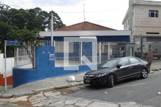 Fachada de casa à venda com 6 quartos, 336m² em Itaberaba, São Paulo