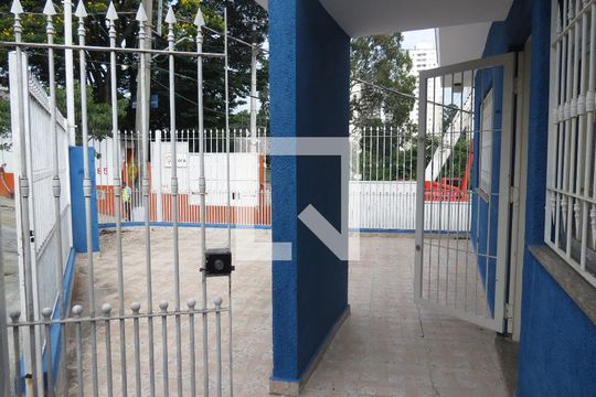 Quintal de casa à venda com 6 quartos, 336m² em Itaberaba, São Paulo