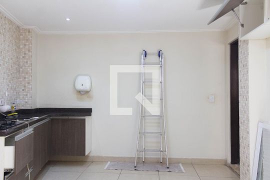 Cozinha de casa à venda com 3 quartos, 111m² em Vila dos Remédios, São Paulo