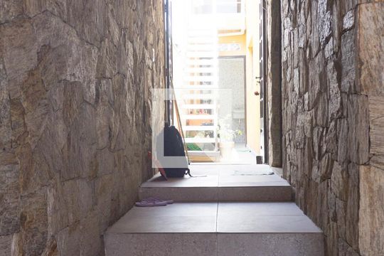 Entrada de casa à venda com 3 quartos, 111m² em Vila dos Remédios, São Paulo