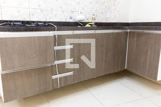 Cozinha - Armários de casa à venda com 3 quartos, 111m² em Vila dos Remédios, São Paulo
