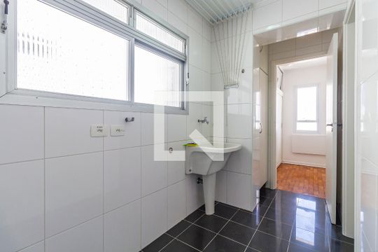 Área de Serviço de apartamento para alugar com 3 quartos, 110m² em Cerqueira César, São Paulo