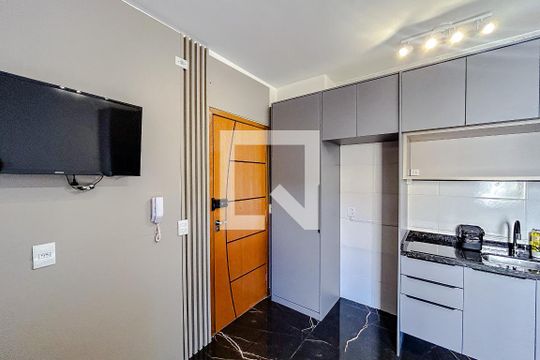 Kitnet/Studio para alugar com 0 quarto, 18m² em Vila Matilde, São Paulo