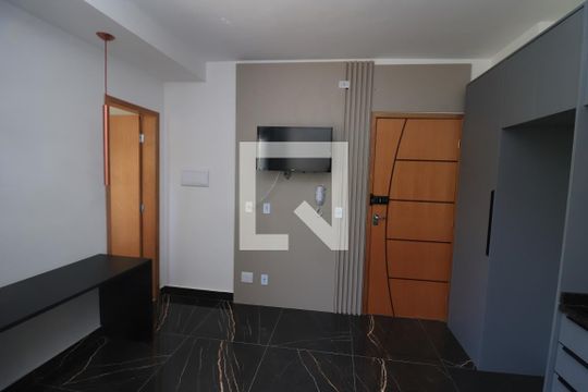 Studio de kitnet/studio para alugar com 0 quarto, 18m² em Vila Matilde, São Paulo