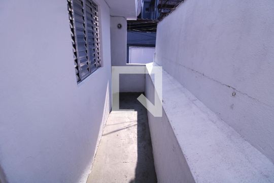 Quintal de casa à venda com 1 quarto, 60m² em Vila Ede, São Paulo