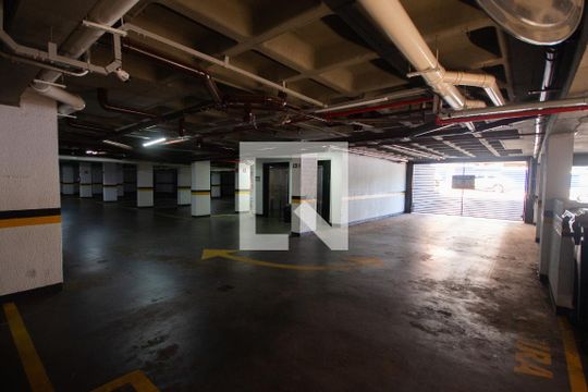 Garagem de kitnet/studio para alugar com 1 quarto, 35m² em Jardim Botânico, Ribeirão Preto
