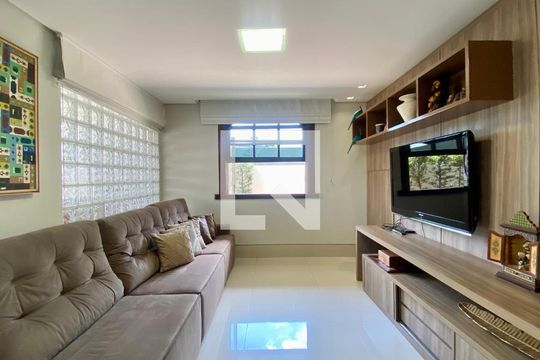 Sala 3 de casa à venda com 5 quartos, 434m² em Belvedere, Belo Horizonte