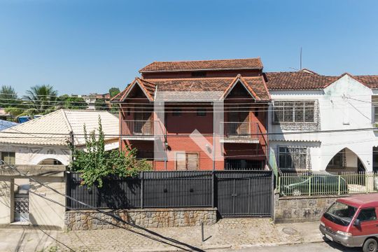 Vista da Sala de apartamento para alugar com 2 quartos, 100m² em Brás de Pina, Rio de Janeiro
