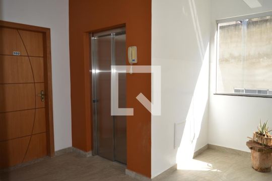 Elevador de apartamento à venda com 3 quartos, 83m² em Europa, Contagem