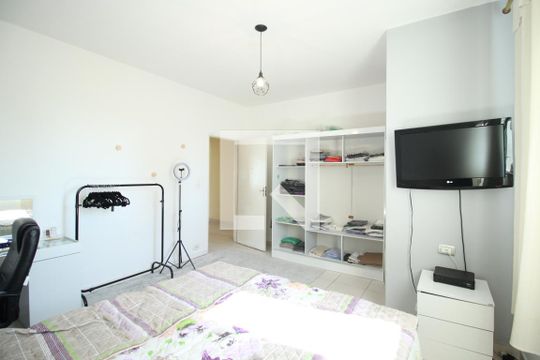 Quarto 1 de casa à venda com 3 quartos, 180m² em Vila Oratório, São Paulo