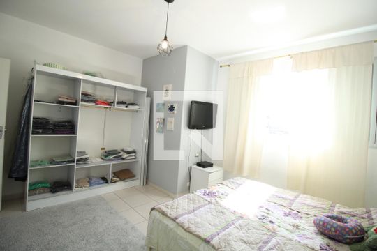 Quarto 1 de casa à venda com 3 quartos, 180m² em Vila Oratório, São Paulo