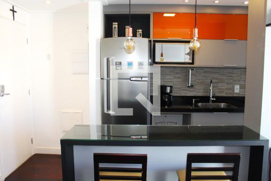 Cozinha de apartamento à venda com 1 quarto, 45m² em Várzea da Barra Funda, São Paulo
