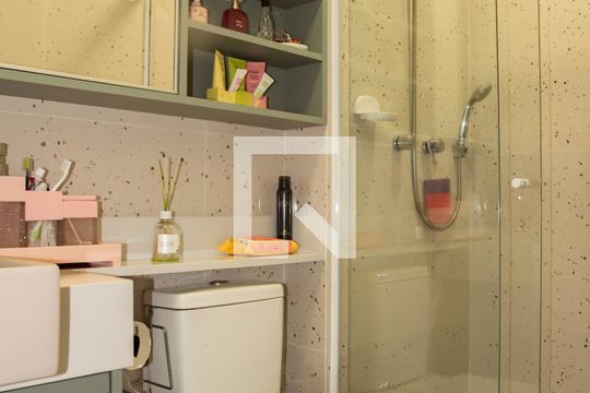 Banheiro da Suíte 2 de apartamento para alugar com 3 quartos, 315m² em Mirandópolis, São Paulo