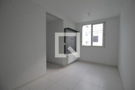 Sala de apartamento à venda com 2 quartos, 47m² em Olaria, Canoas