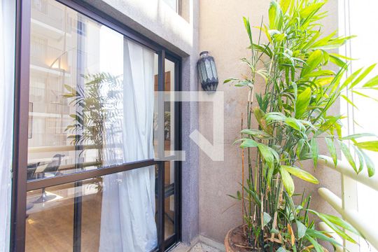 Sacada de apartamento para alugar com 2 quartos, 70m² em Bela Vista, São Paulo