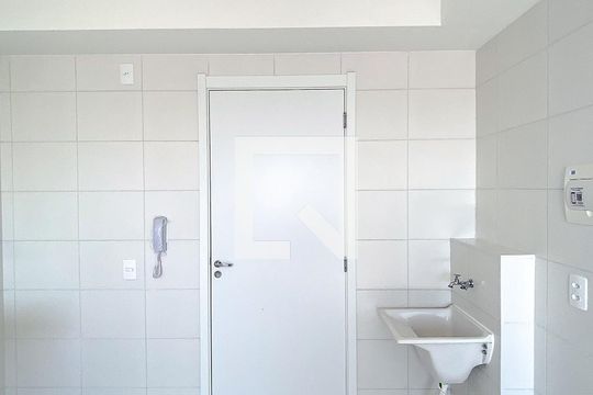 Área de Serviço de apartamento para alugar com 1 quarto, 24m² em Vila Claudia, São Paulo