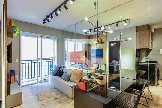 Sala de apartamento para alugar com 1 quarto, 31m² em Butantã, São Paulo