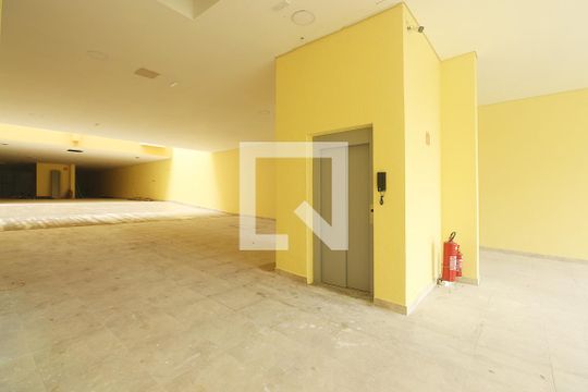 Garagem de apartamento à venda com 2 quartos, 82m² em Vila Curuçá, Santo André
