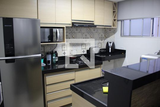 Cozinha  de apartamento à venda com 2 quartos, 46m² em Califórnia, Belo Horizonte