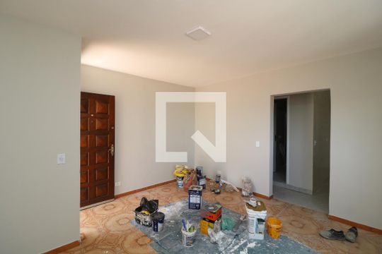 Sala de apartamento para alugar com 2 quartos, 55m² em Jardim Guairaca, São Paulo