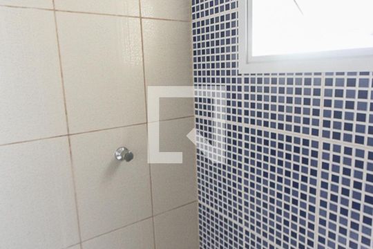 Banheiro Social de casa de condomínio à venda com 2 quartos, 112m² em Vila Alpina, São Paulo