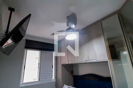 Quarto de apartamento à venda com 2 quartos, 50m² em Novo Osasco, Osasco