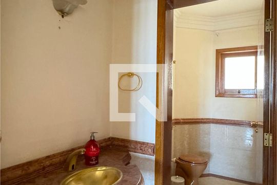 Lavabo de casa de condomínio à venda com 4 quartos, 975m² em Residencial Cinco (alphaville), Santana de Parnaíba