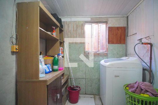 Lavanderia de casa à venda com 3 quartos, 120m² em Campina, São Leopoldo