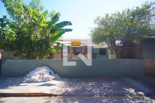 Fachada de casa à venda com 3 quartos, 120m² em Campina, São Leopoldo