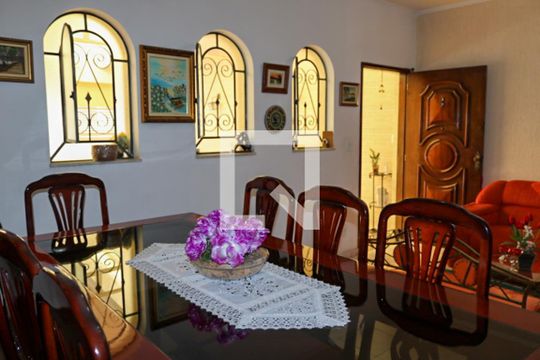 Sala de casa à venda com 3 quartos, 400m² em Santo Antônio, São Caetano do Sul