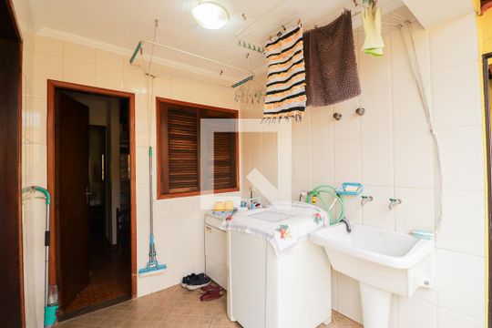 Área de Serviço de casa à venda com 5 quartos, 780m² em Vila Aurora (zona Norte), São Paulo
