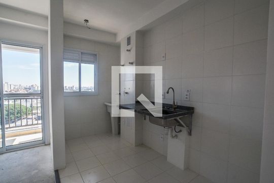 Cozinha de apartamento à venda com 2 quartos, 58m² em Utinga, Santo André