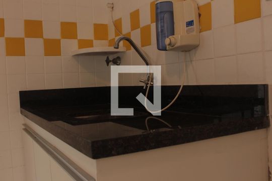 Cozinha de apartamento para alugar com 2 quartos, 160m² em República, São Paulo