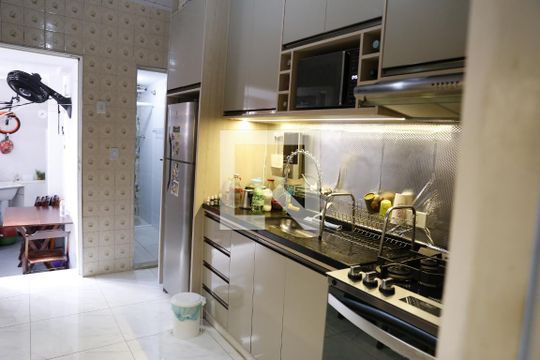 Cozinha de casa à venda com 2 quartos, 90m² em Vila Albertina, São Paulo