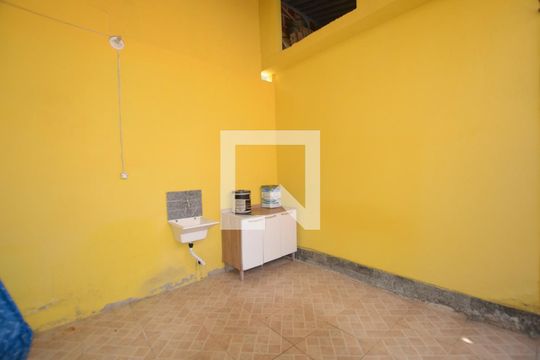 Área de Serviço de casa para alugar com 1 quarto, 40m² em Bento Ribeiro, Rio de Janeiro