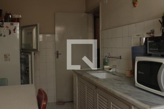 cozinha de apartamento à venda com 1 quarto, 50m² em Vila Buarque, São Paulo