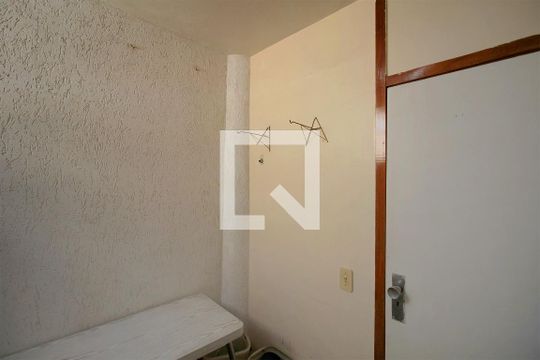 Quarto de Serviço de apartamento à venda com 4 quartos, 220m² em Serra, Belo Horizonte