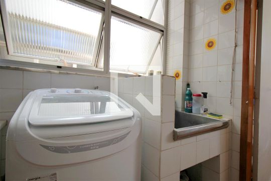 Área de Serviço de apartamento à venda com 4 quartos, 220m² em Serra, Belo Horizonte