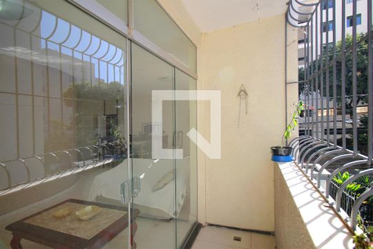 Varanda de apartamento à venda com 4 quartos, 220m² em Serra, Belo Horizonte