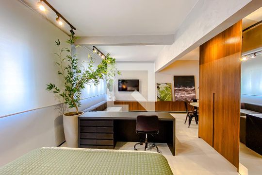 Quarto de kitnet/studio à venda com 1 quarto, 50m² em Cambuci, São Paulo