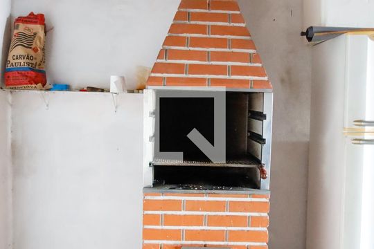 Churrasqueira de casa à venda com 3 quartos, 90m² em Conceição, Osasco