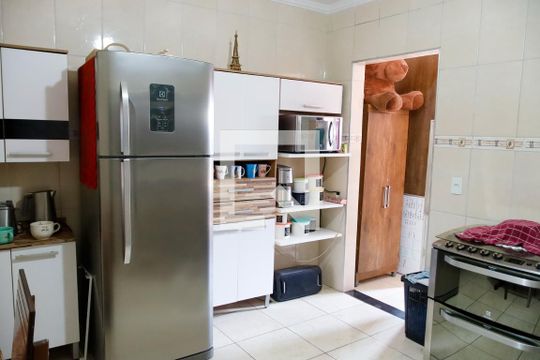 Cozinha de casa à venda com 3 quartos, 90m² em Conceição, Osasco