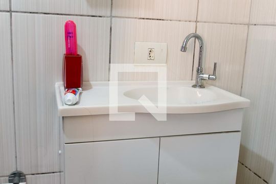 Banheiro da Suíte 1 de casa à venda com 3 quartos, 90m² em Conceição, Osasco