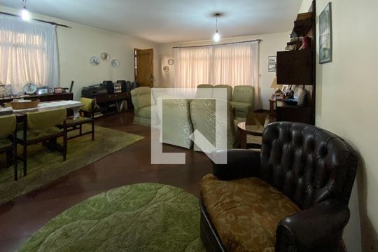 Sala  de casa à venda com 3 quartos, 330m² em Cidade São Francisco, São Paulo