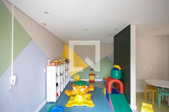 Área comum de apartamento para alugar com 2 quartos, 40m² em Vila Ema, São Paulo