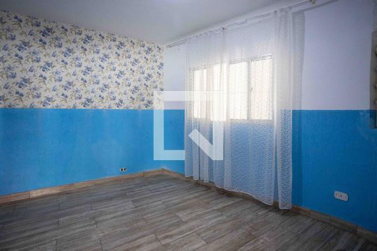 Casa para alugar com 2 quartos, 63m² em Vila Nogueira, Diadema