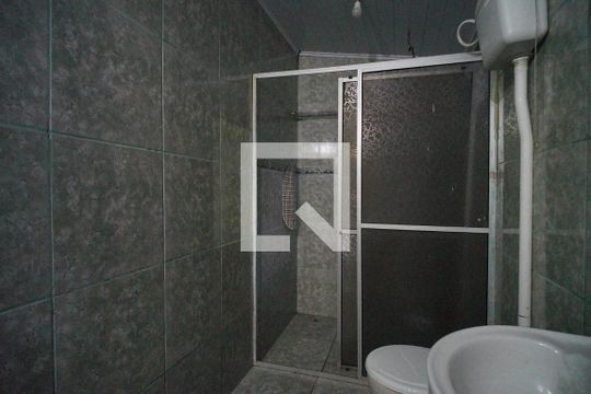 Banheiro de casa para alugar com 2 quartos, 300m² em Santo Afonso, Novo Hamburgo